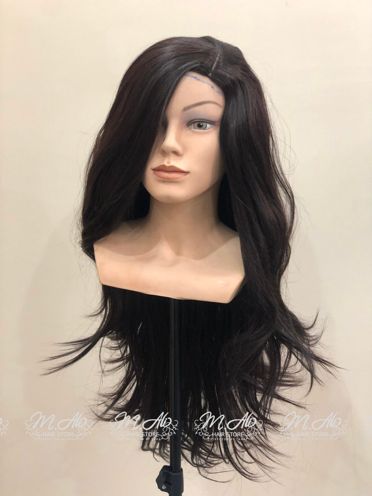 BLACK LAYER WIG