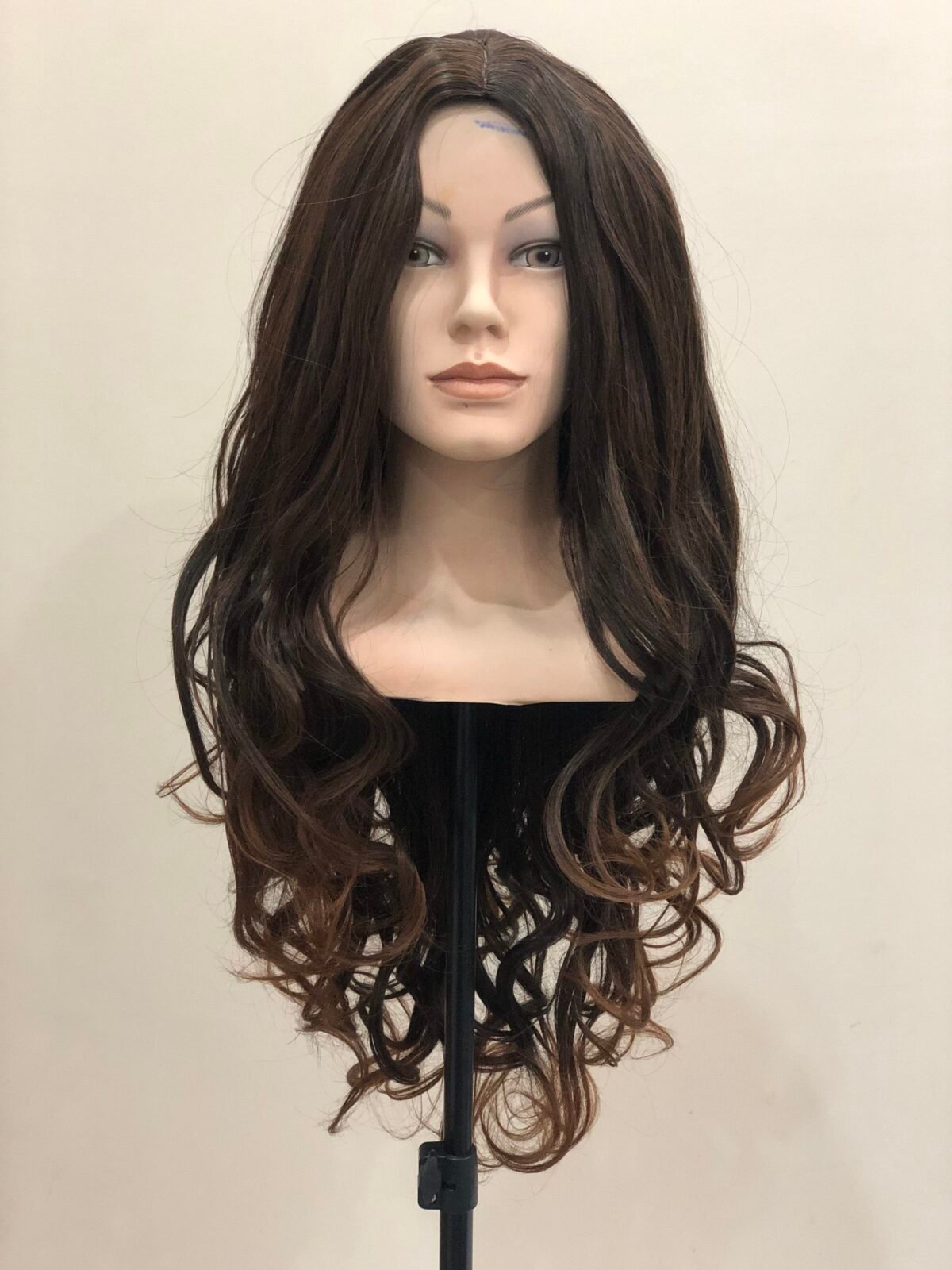 FULL HEAD WIG - BROWN LAYER CUT