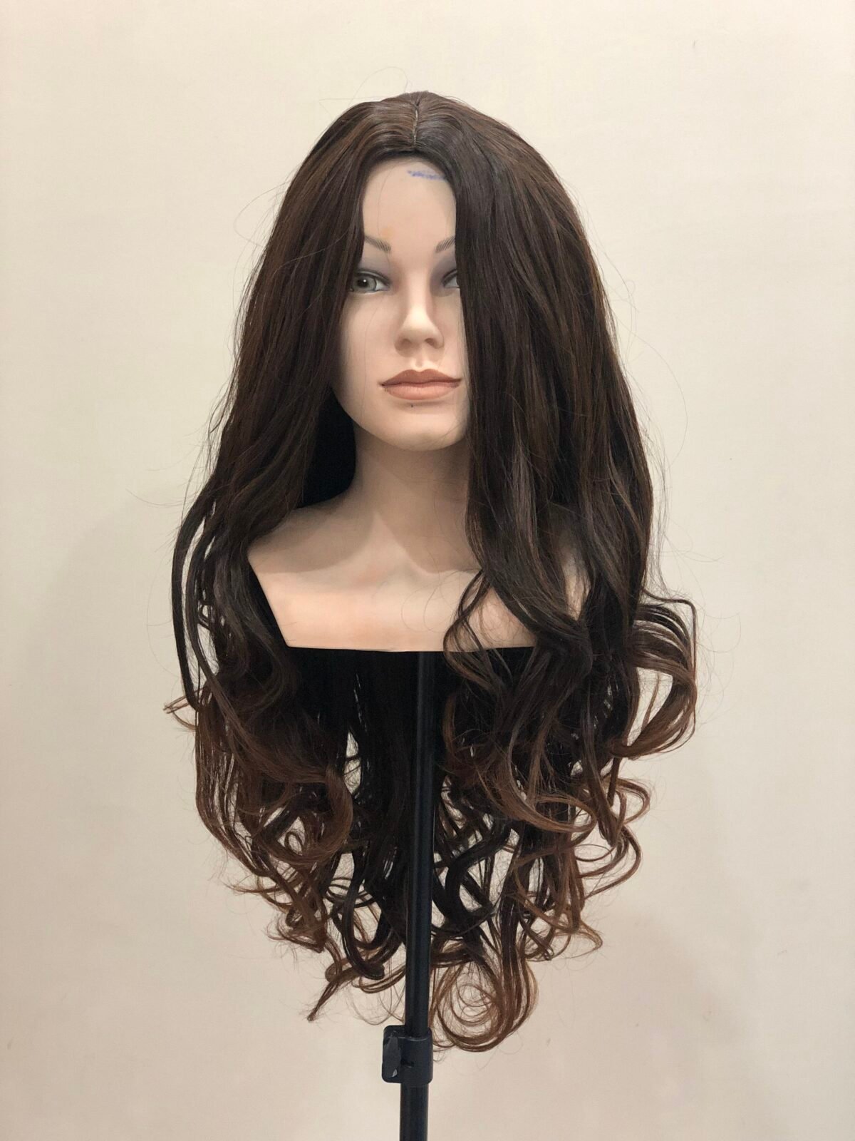 FULL HEAD WIG - BROWN LAYER CUT